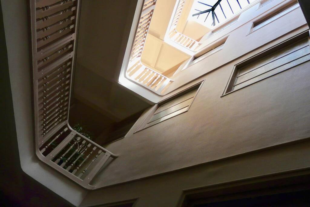 Magnolia : Superbe Deux-Pieces Quartier Du Chateau Pau Exterior foto